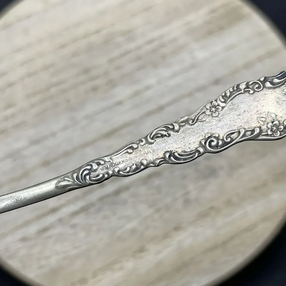 VTG Atq Wm Rogers & Son AA Silver Plate 5.5